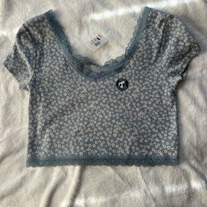 ๐ Aeropostale Blue Daisy Lace-Trim Crop Tops
